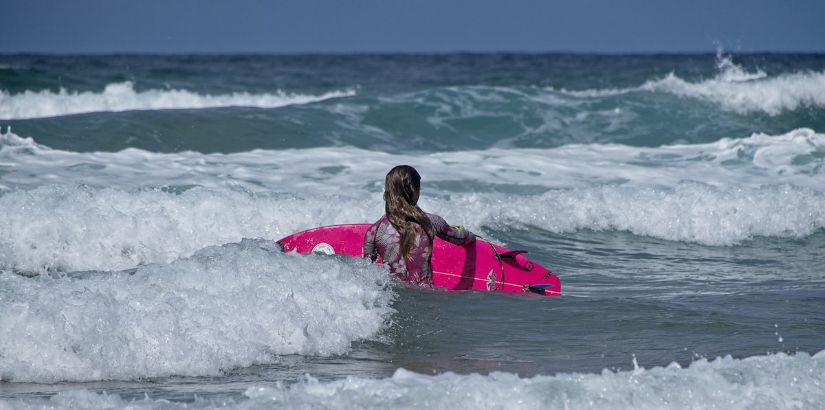 ¿Qué llevar a un surf trip?: Los infaltables